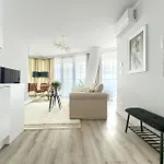 Apartment Your Holidays Wave A