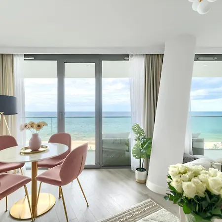 Your Holidays Waves A Międzyzdroje