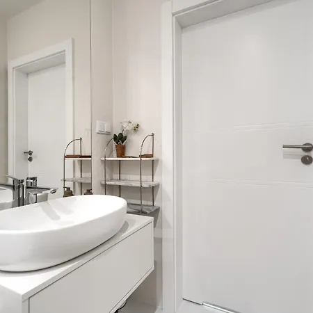 Your Holidays Waves A Apartman